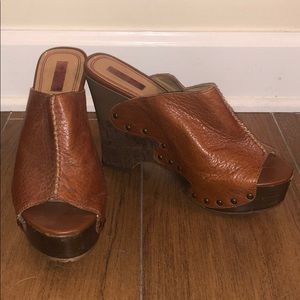 Leather brown wedge